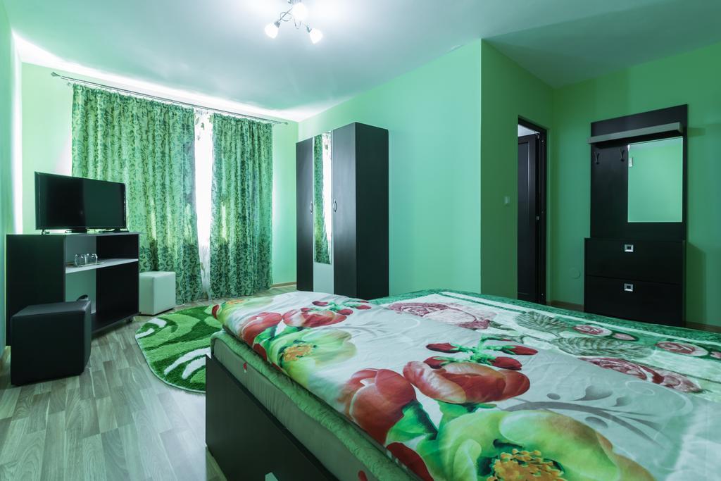 Conacul Lui Bulica Otel Novaci-Străini Dış mekan fotoğraf
