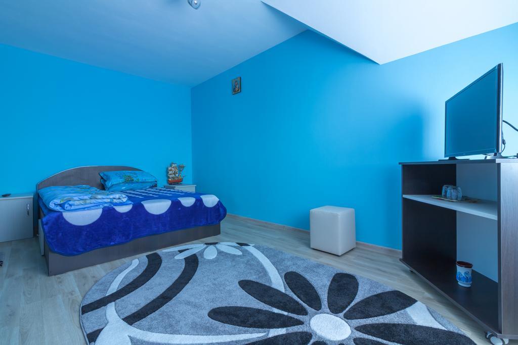 Conacul Lui Bulica Otel Novaci-Străini Dış mekan fotoğraf