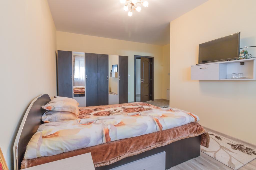 Conacul Lui Bulica Otel Novaci-Străini Dış mekan fotoğraf